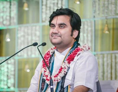 indresh upadhyay wikipedia