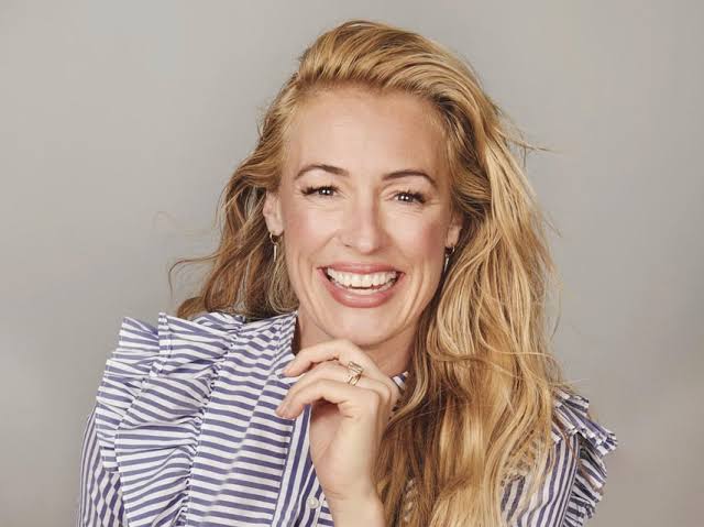 janet deeley